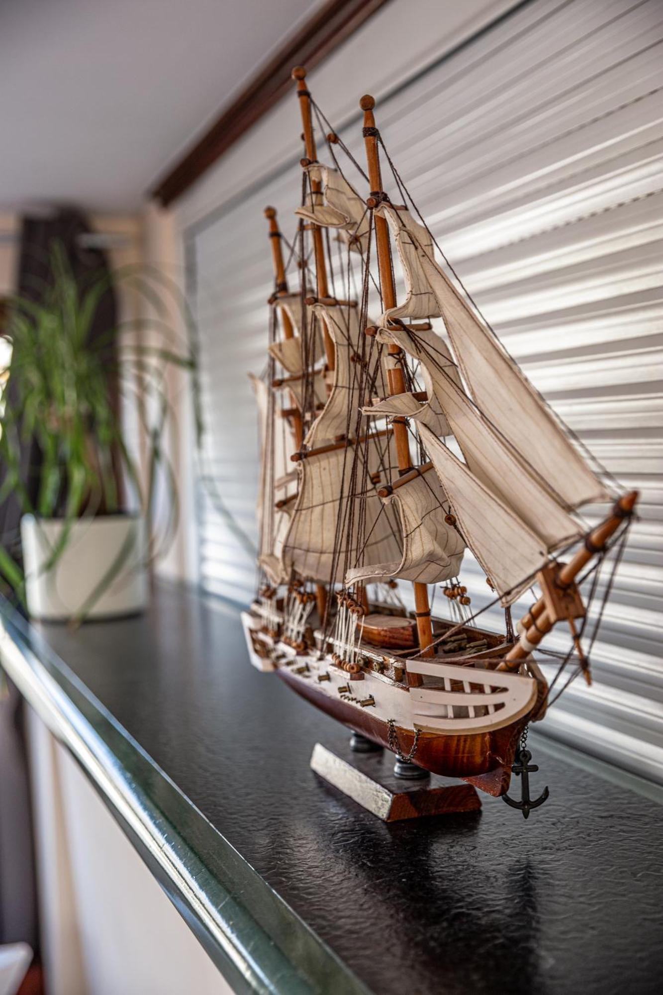 Schiffsherberge Poeppelmann Bateau-hôtel