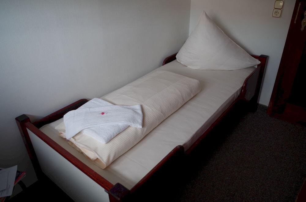 Schiffsherberge Poeppelmann Hotel na wodzie