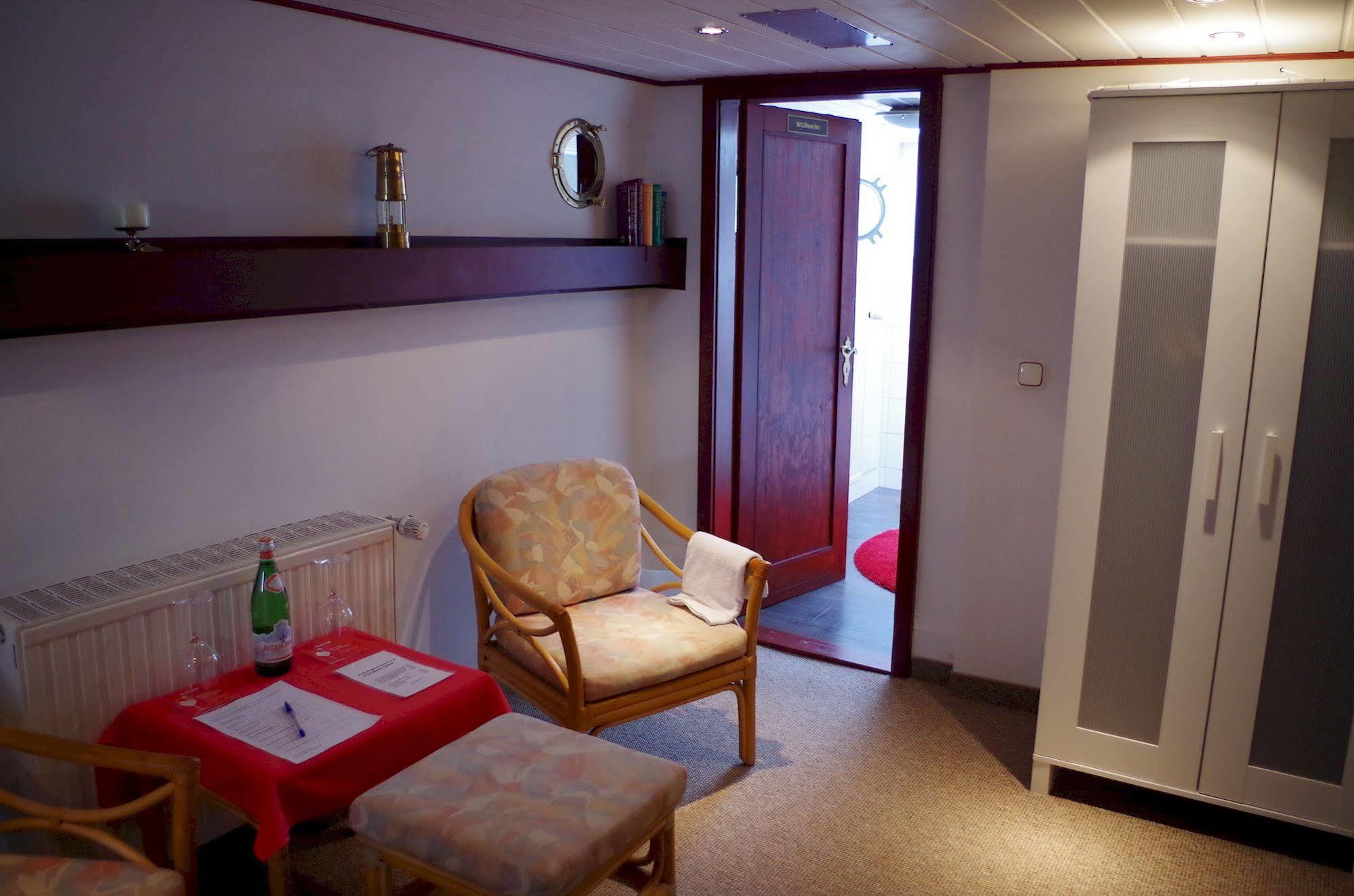 Hotel na wodzie Schiffsherberge Poeppelmann Drezno